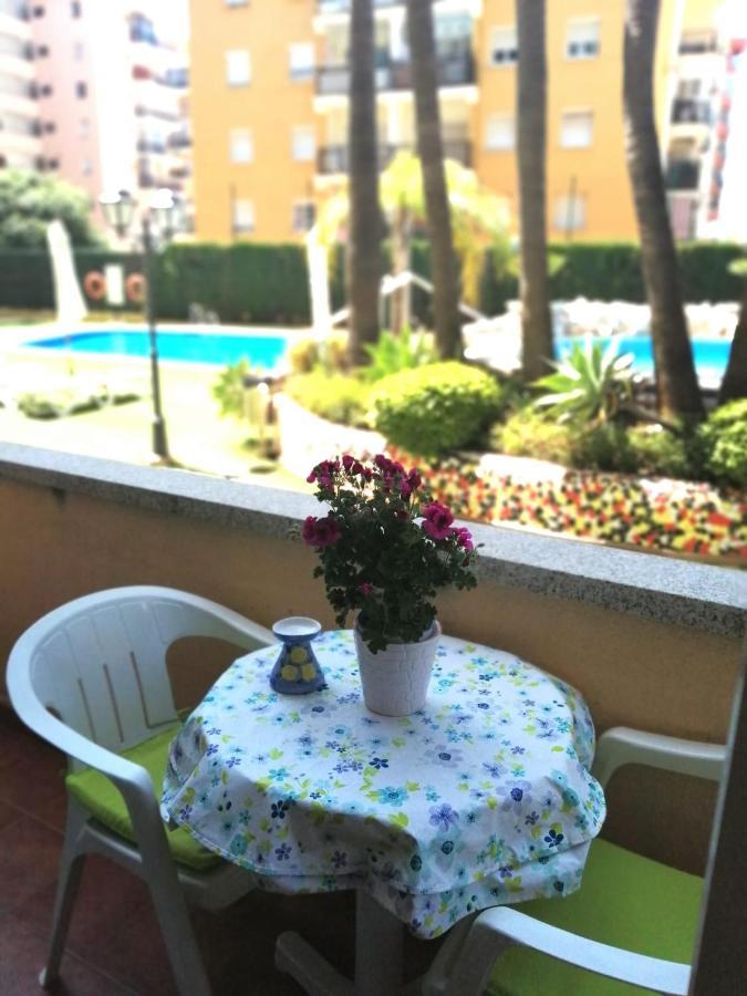 Fuengirola Apartamento Vacacional Mediterraneo Real Exterior photo